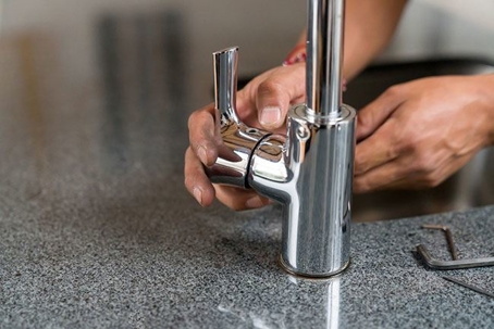 Three Rookie Faucet Installation Mistakes That Could Ruin Your Countertops